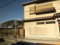 525 x 393 x 90,096�o�C�g